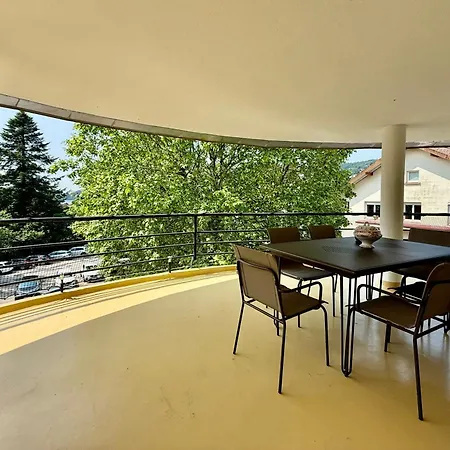 La Tour Du Lac, Bel & Spacieux A Cote Du De